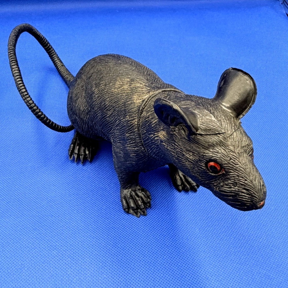 Rubber Rat Large Realistic Prop Black Red Eyes Halloween Prank Decor Horror Dark